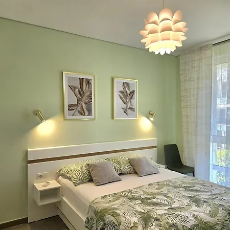 Comfortable For Five Guests